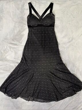 Mariposa Diamond Pattern Criss Cross Strap Midi Dress